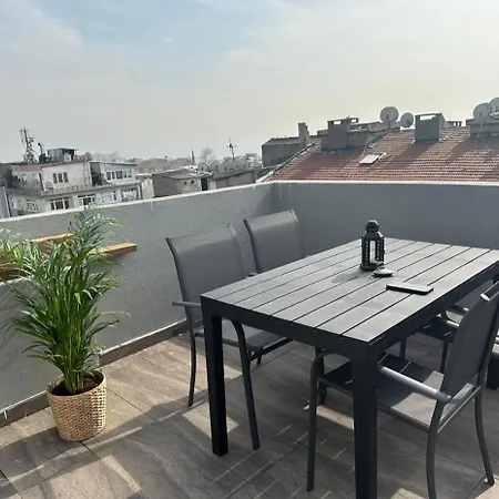 Fatih Merkezi Lokasyon Guezel Teras Manzarali Istanbul