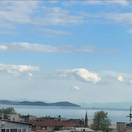 Fatih Merkezi Lokasyon Guezel Teras Manzarali *