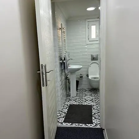 Fatih Merkezi Lokasyon Guezel Teras Manzarali Apartment